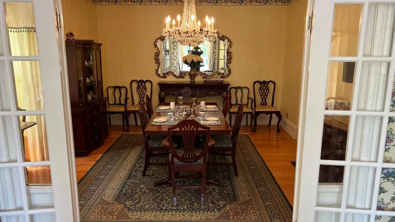 Bedham Hall B&B Niagara Falls