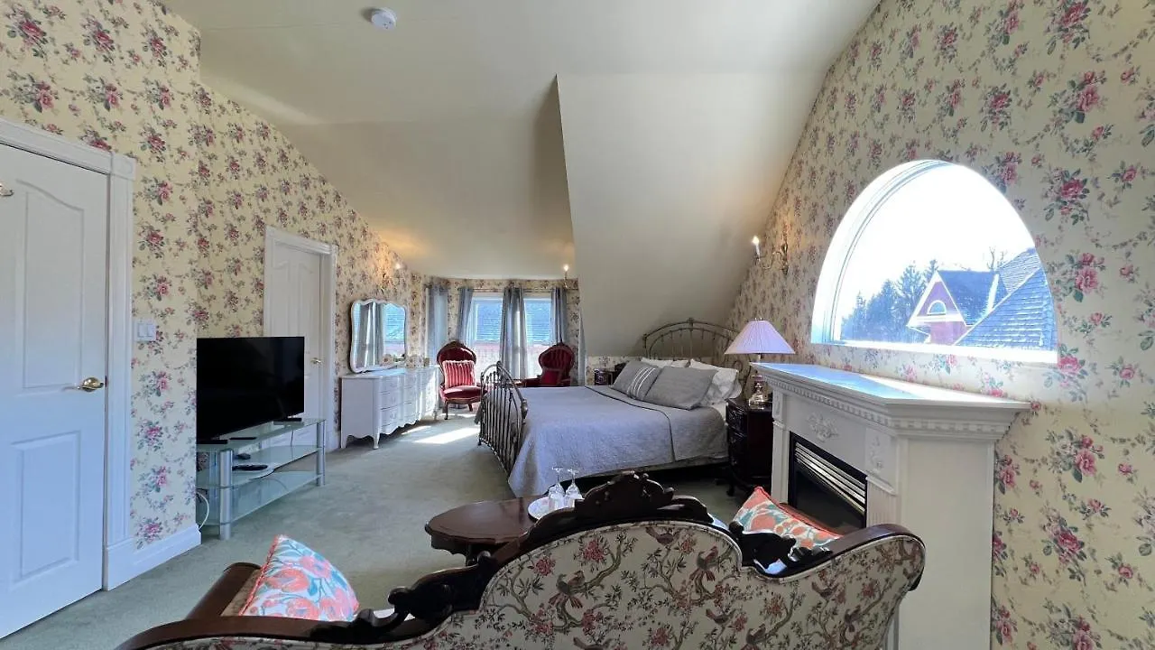 Bedham Hall B&B Niagara Falls Bed & Breakfast